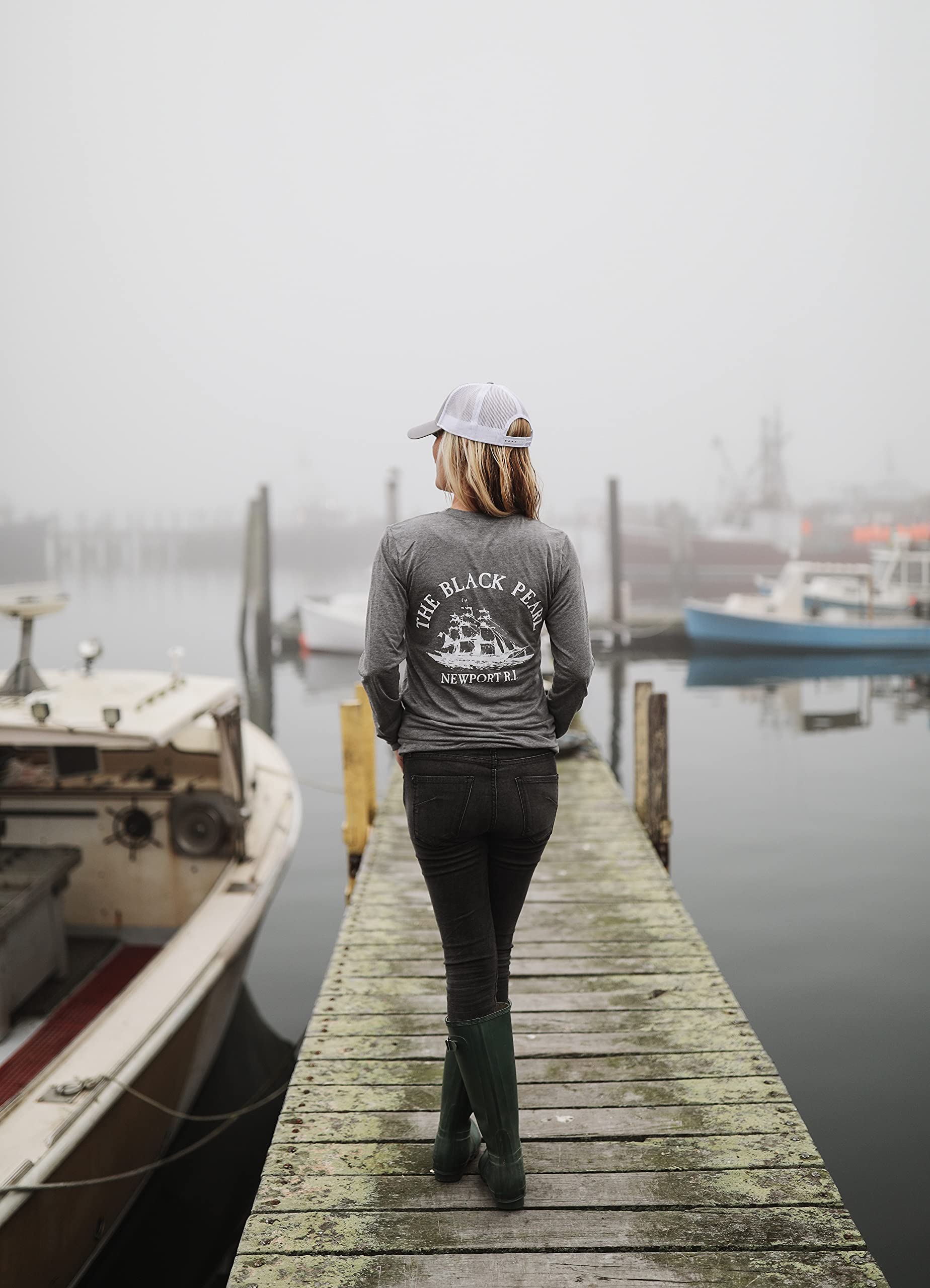 The Black Pearl Long Sleeve Tall Ship Logo 100% Cotton Unisex T-Shirt - Breathable & Stylish | Perfect for Men & Women, Outdoor & Casual Wear